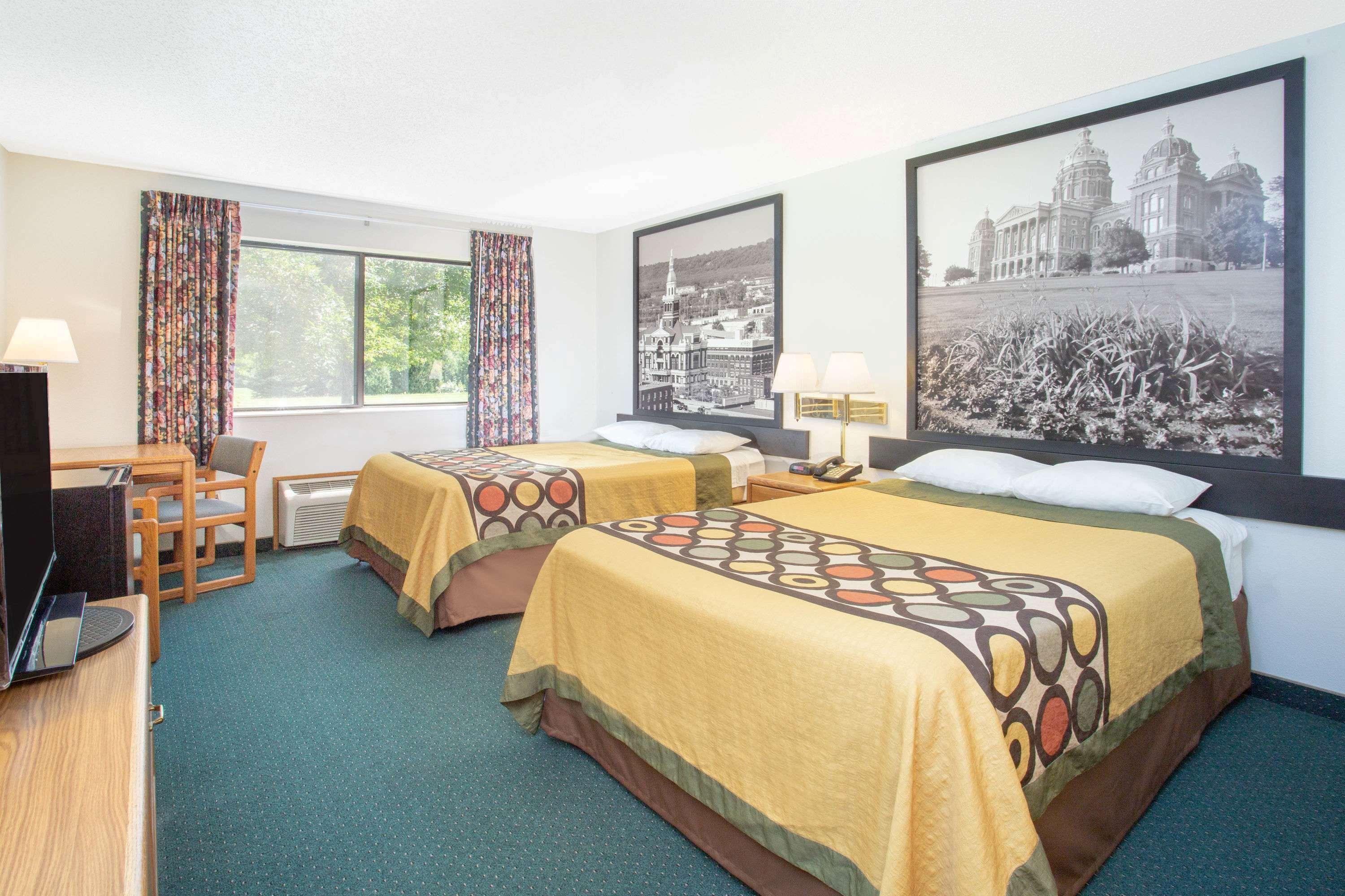 Super 8 By Wyndham Dewitt Hotel Buitenkant foto